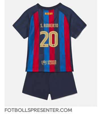 Barcelona Sergi Roberto #20 Hemmatröja Barn 2022-23 Kortärmad (+ korta byxor)